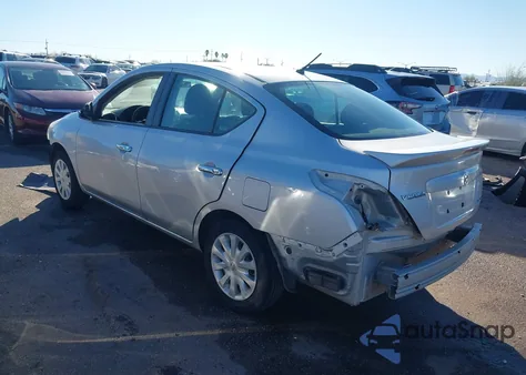 2016 Nissan Versa 1.6 S/1.6 S+/1.6 Sl/1.6 Sv from USA, damaged, VIN 3N1CN7AP6GL831604